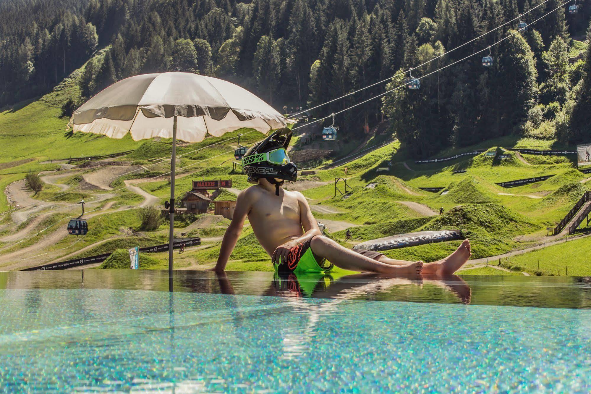 Hotel Bacher Asitzstubn Leogang Exterior photo